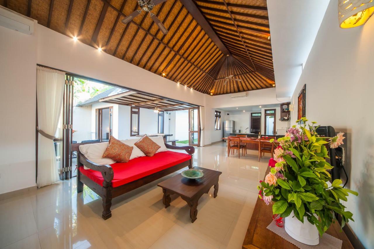 Turiya Villa Sanur Екстериор снимка