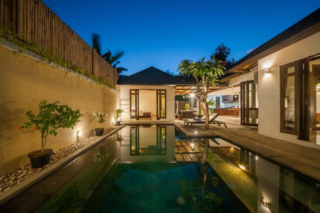 Turiya Villa Sanur Екстериор снимка